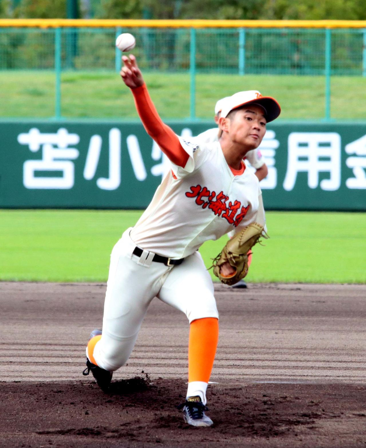 4回無安打無失点と好投した北海道栄先発の小沼（撮影・永野高輔）