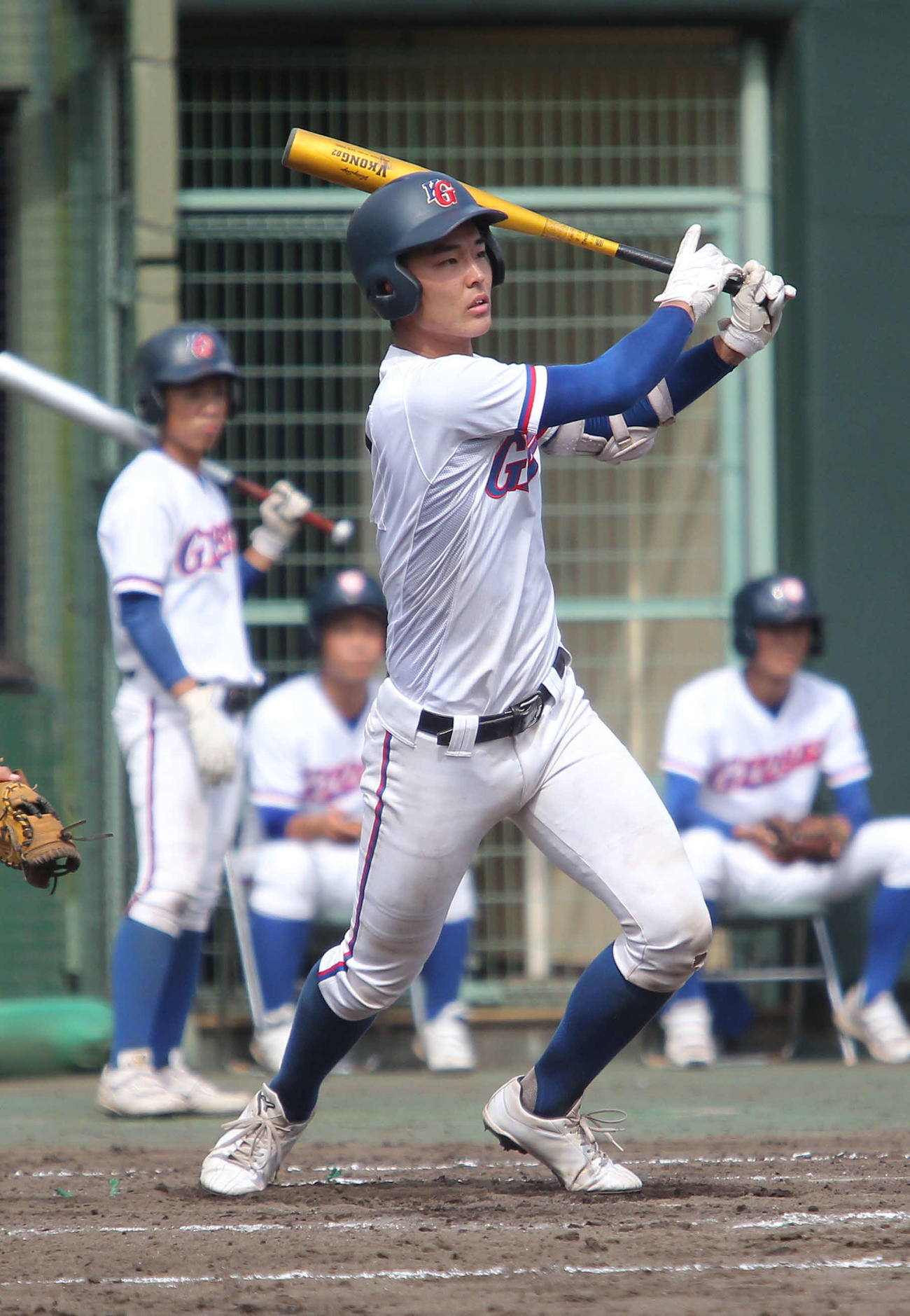 関根学園対加茂暁星　3－2の3回2死三塁、加茂暁星・斎藤が右前適時打で3打点目