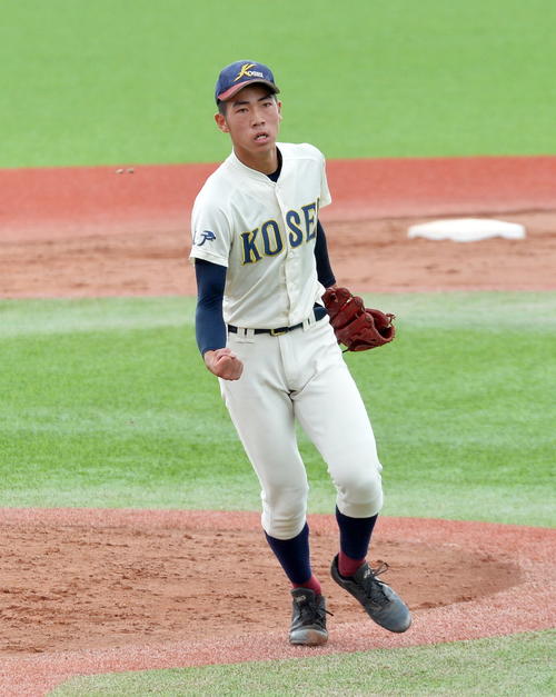 八戸学院光星2年ぶり東北切符 強気な横山が好救援 - 高校野球写真