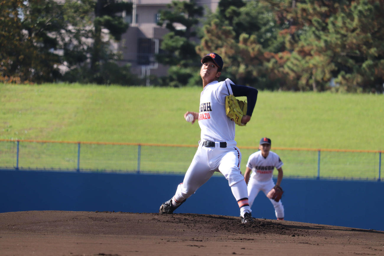 千葉英和対木更津総合　木更津総合の先発、エースの島田（撮影・保坂淑子）