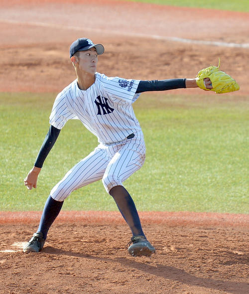 高校 帽子 八戸西高校 公式戦用キャップ 59㎝ 福島蓮 八戸西が初出場初勝利 プロ注目福島蓮3失点完投 - 高校野球写真