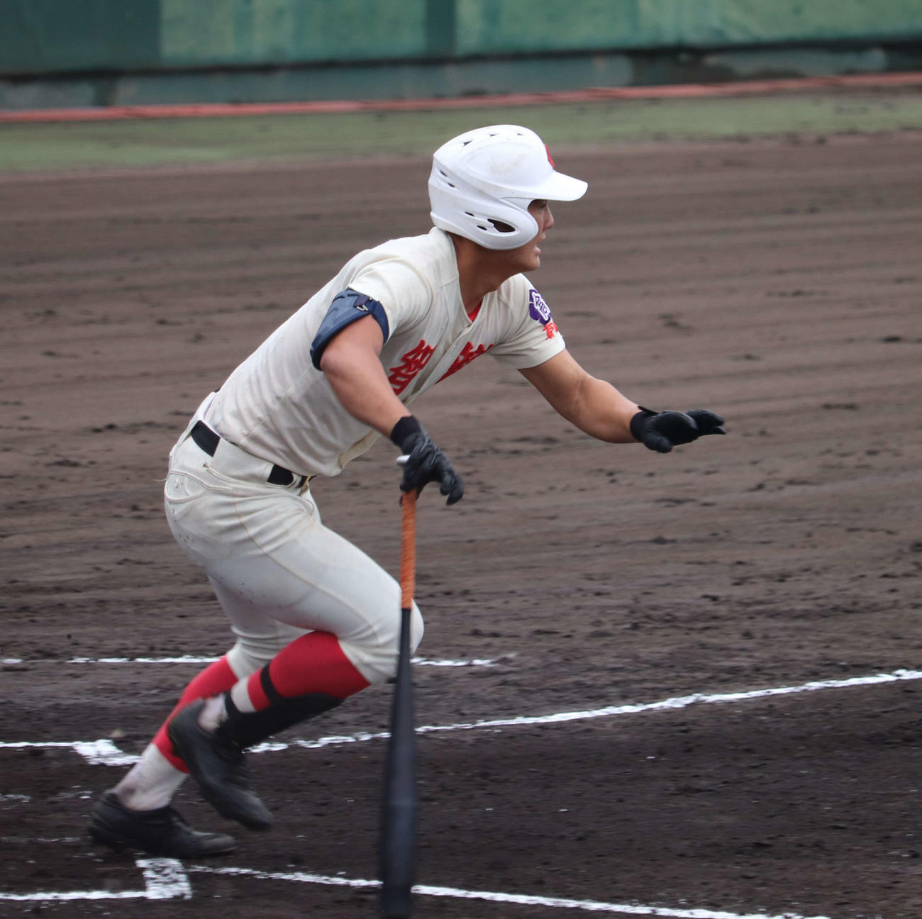 初回1死二塁から同点の中前適時打を放つ3番前川