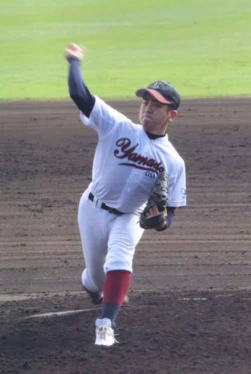 山田先発の坂田