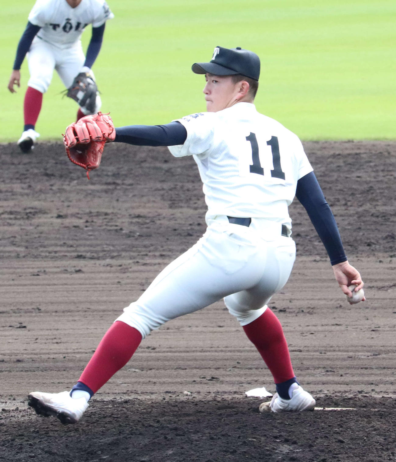 長田戦の3回から2番手で登板した大阪桐蔭・竹中勇登（撮影・望月千草）