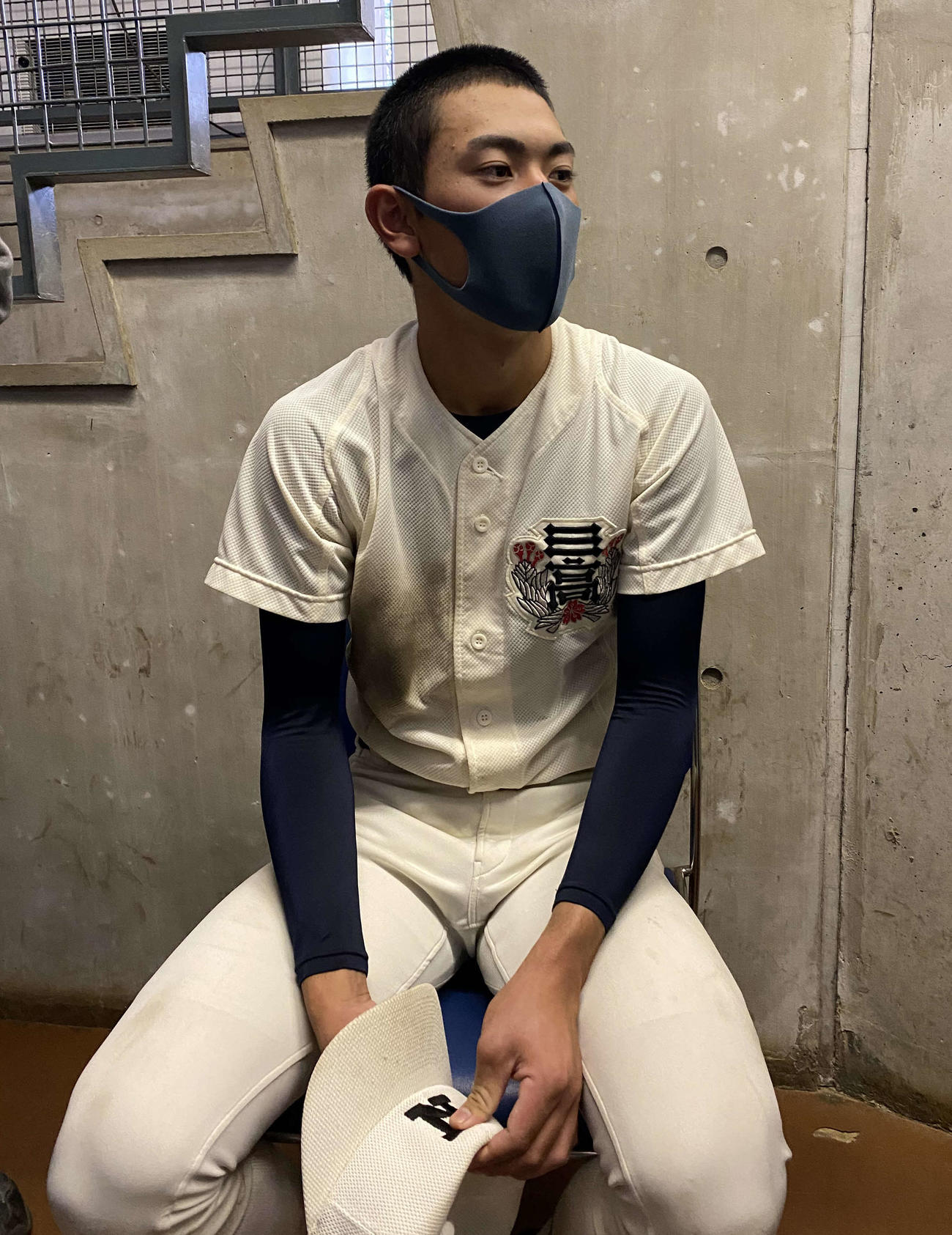 日大三対日大豊山　試合に勝利し、取材に応じる日大三・鎌田