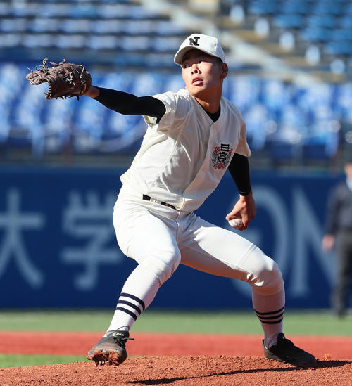 二松学舎大付対日大三 日大三先発の宇山(撮影・足立雅史)