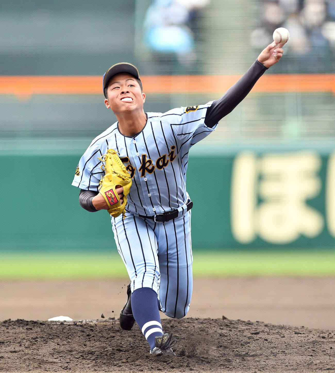 東海大相模対東海大甲府　東海大甲府先発の若山（撮影・滝沢徹郎）