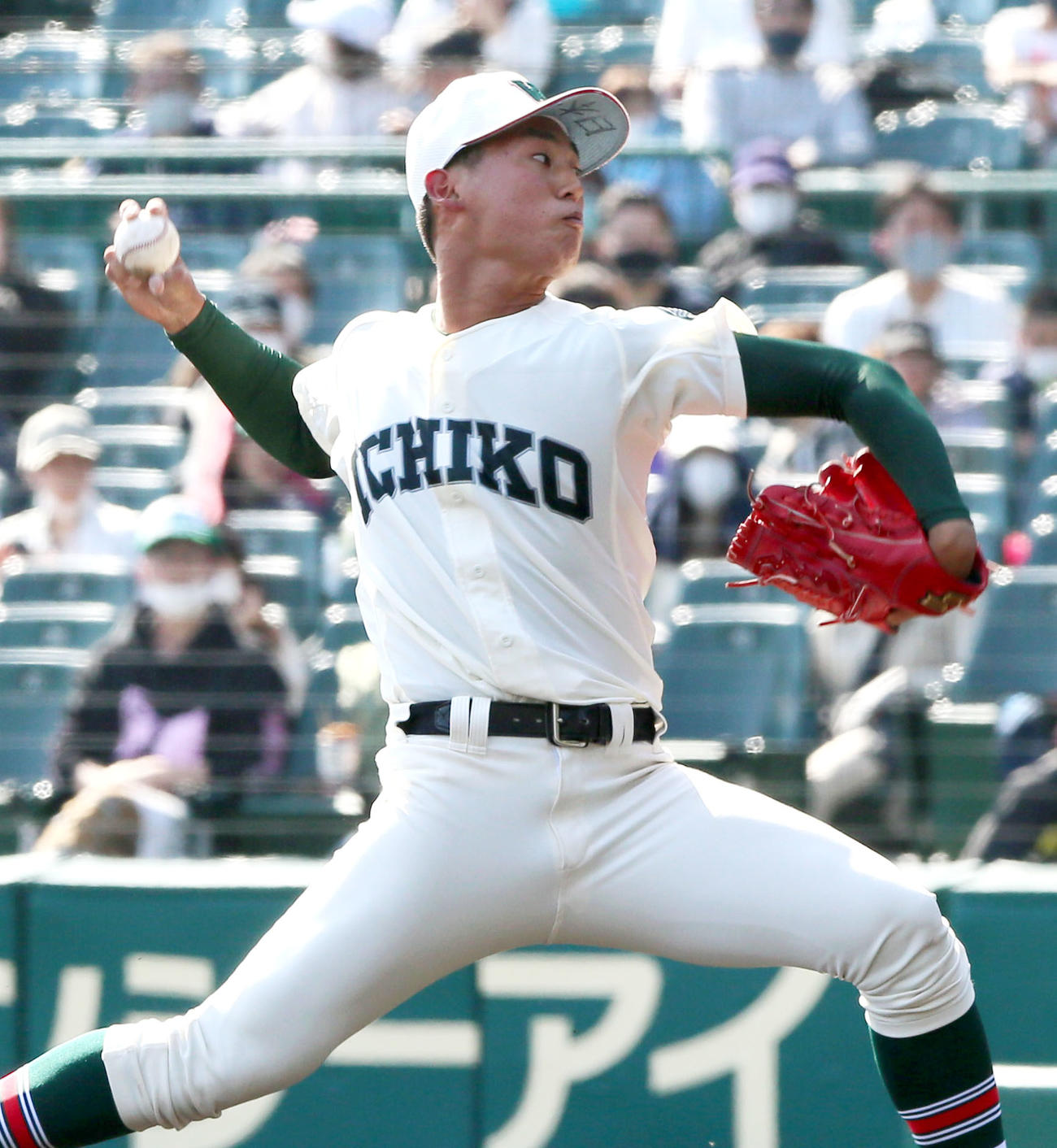 明豊対市和歌山市和歌山先発の米田（表影・上山淳一）