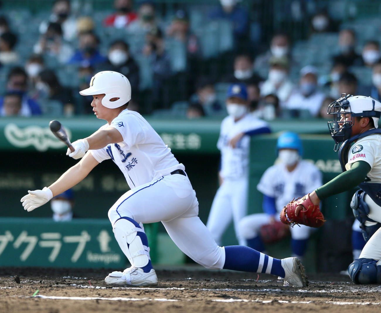 明豊対市和歌山7回表明豊2死三塁、代打竹下は左前適時打を放つ（撮影・上山淳一）