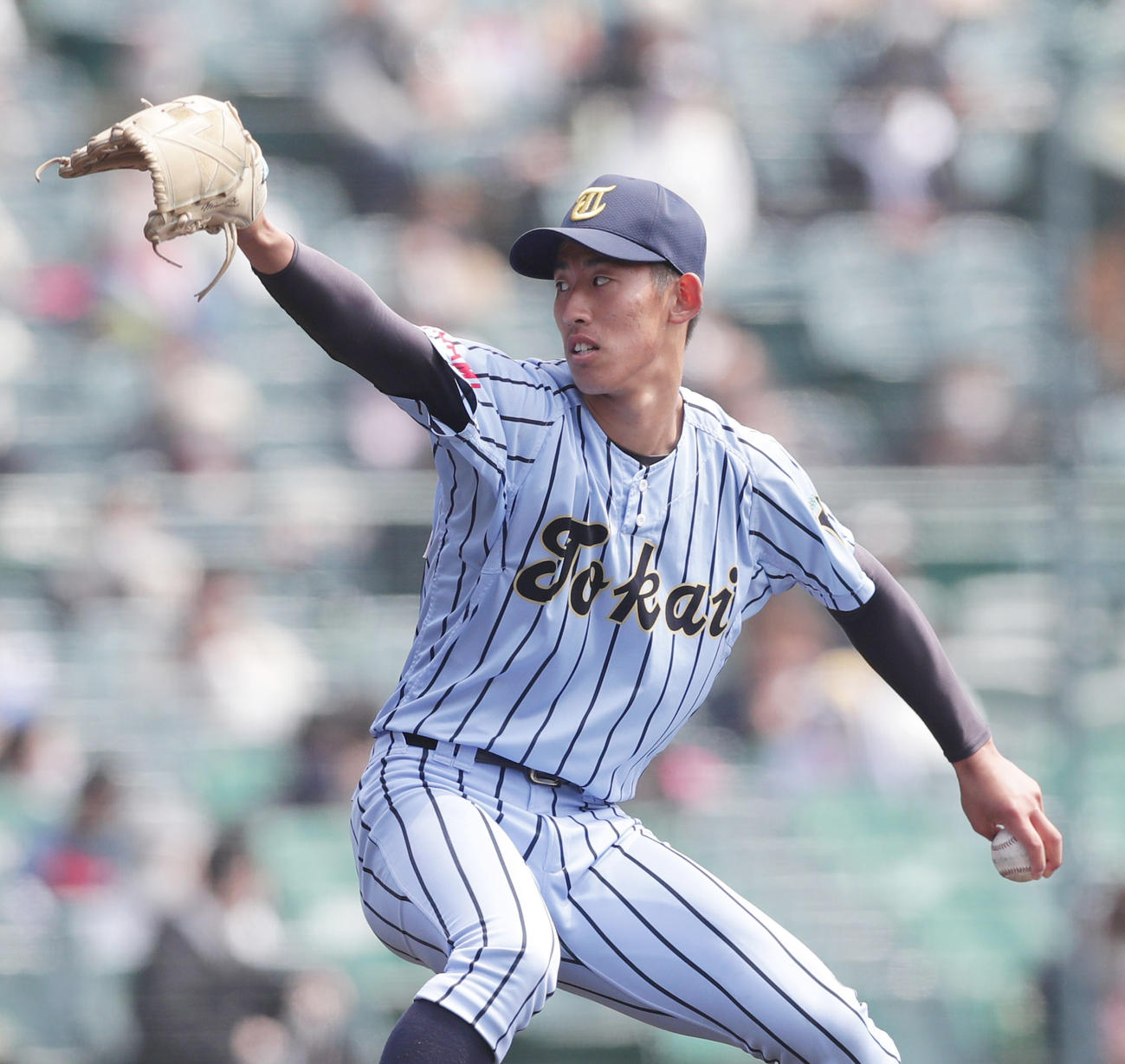 東海大相模対福岡大大濠　東海大相模先発の石田（撮影・前田充）