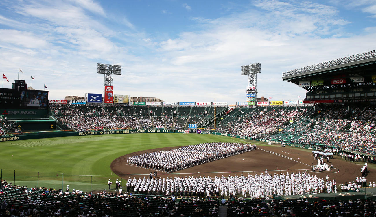 19年夏の甲子園開会式