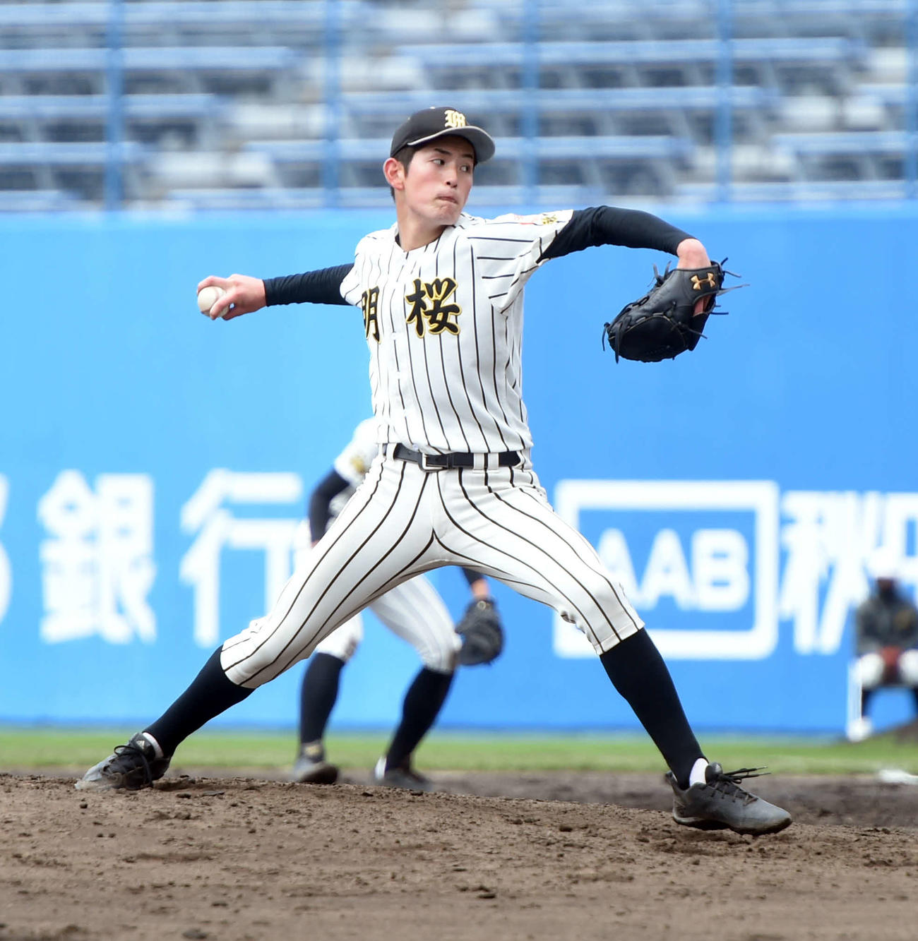 秋田西対明桜　5回無失点で好投した明桜・風間（撮影・山田愛斗）