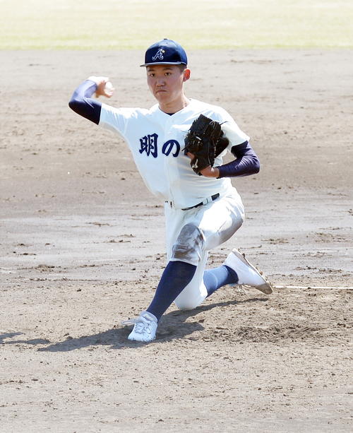 青森明の星 機動力野球全開 ５回３盗塁決め３得点 県大会出場に王手 高校野球 日刊スポーツ