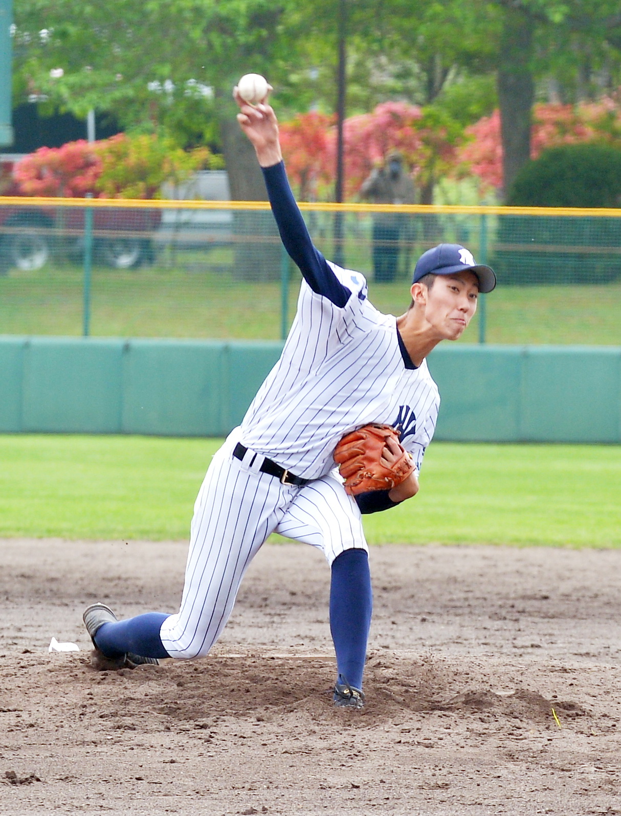 完投勝利を挙げた八戸西・福島