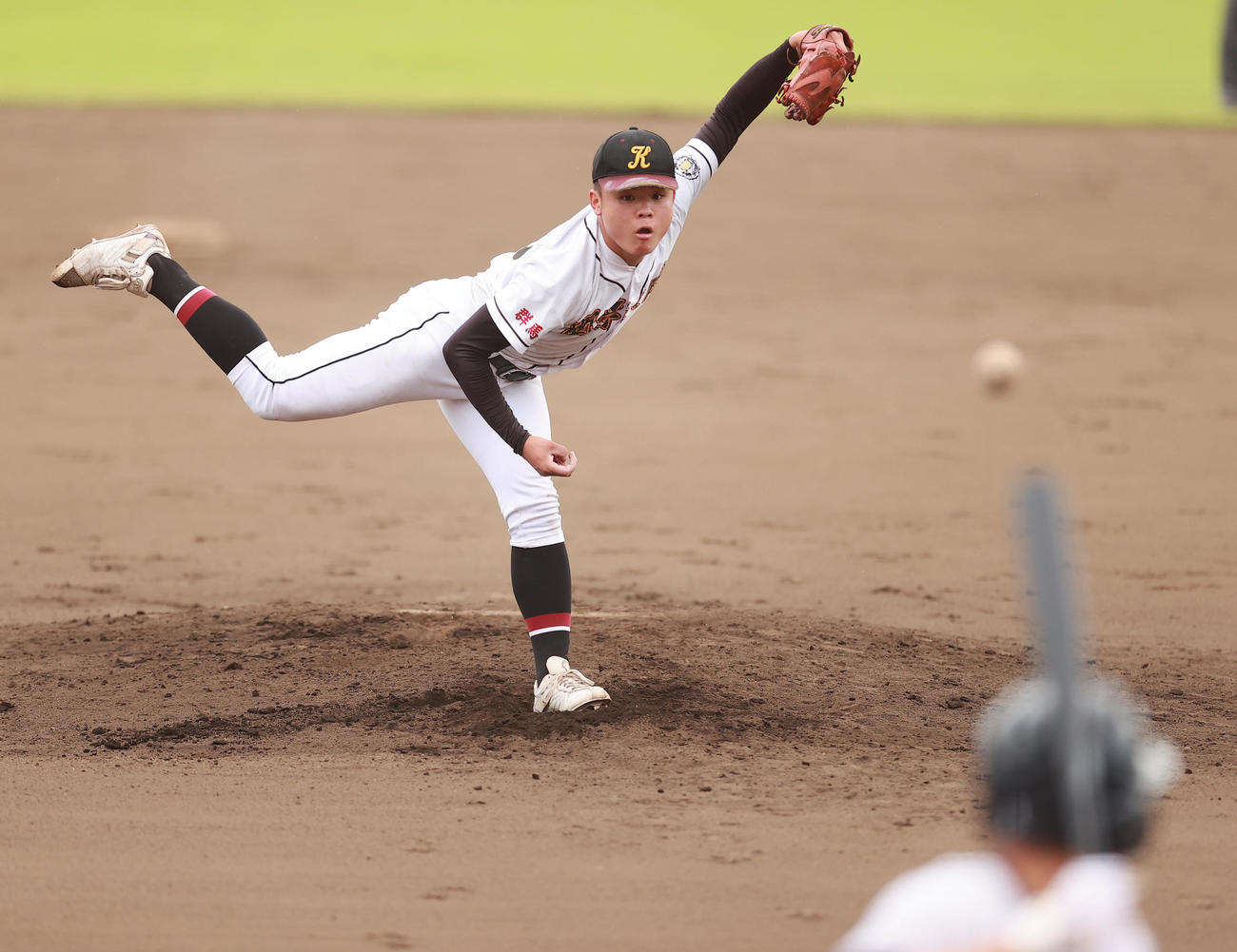 関東学園大付対桐光学園　力投する関東学園大付・石原（撮影・野上伸悟）
