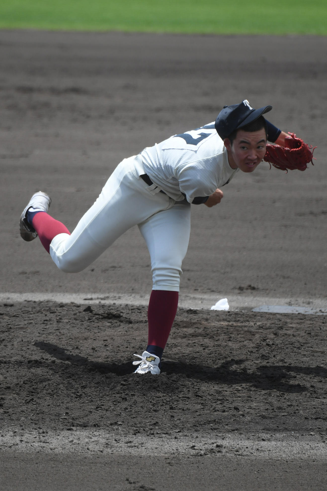 綾羽対大阪桐蔭　大阪桐蔭2番手の別所（撮影・滝沢美穂子）