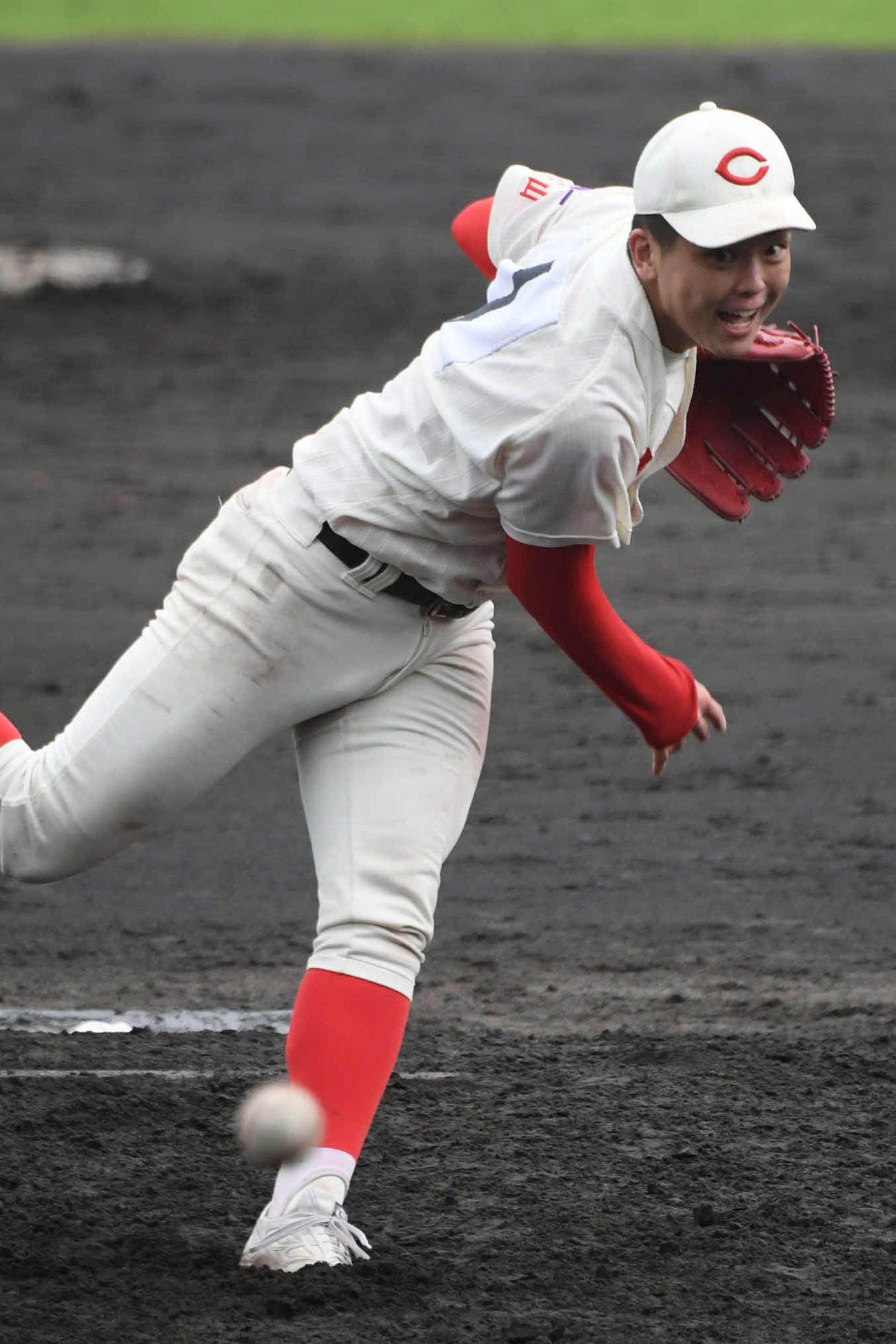 神港学園戦に先発した智弁和歌山・中西（撮影・滝沢美穂子）