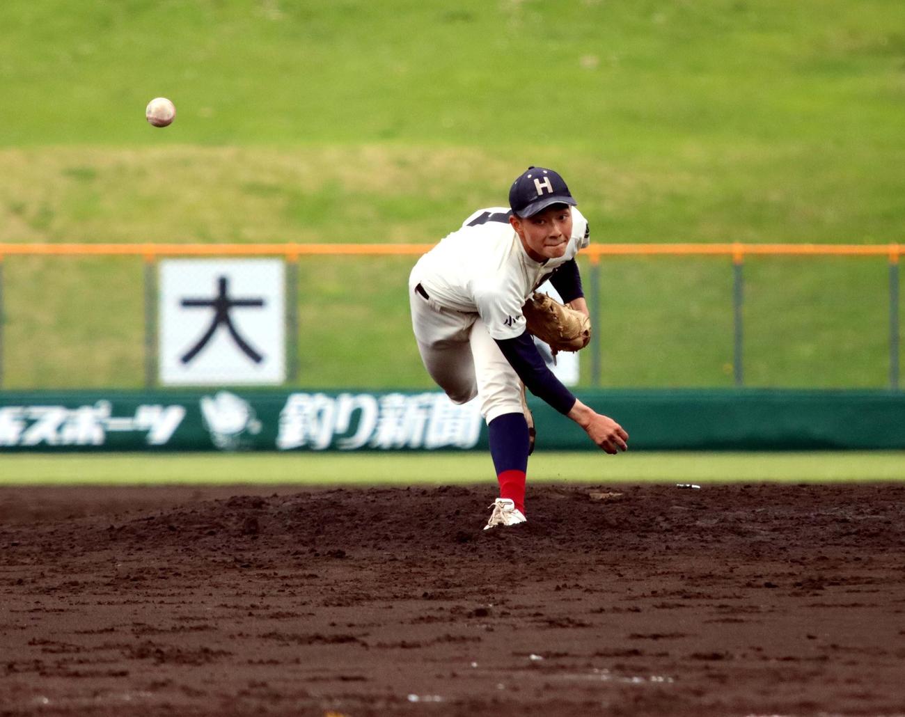 士別翔雲対北照　1失点完投の北照・佐野（撮影・永野高輔）