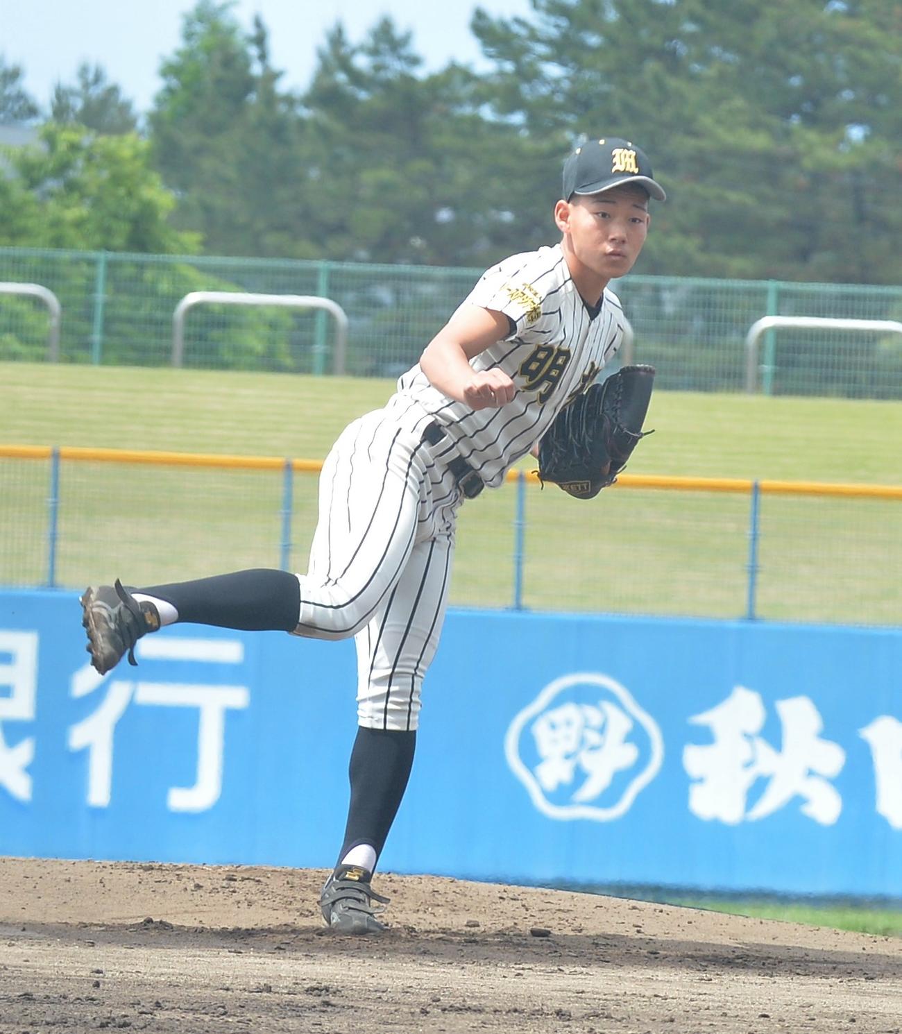 秋田南対ノースアジア大明桜　先発した明桜・石田一（撮影・佐藤究）