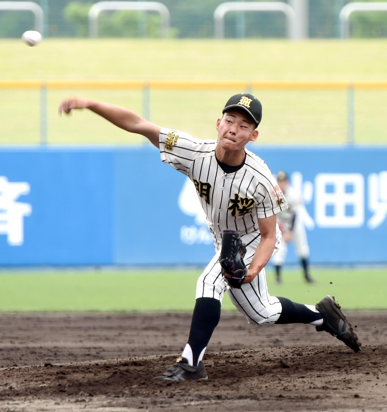 2失点完投の明桜・石田一