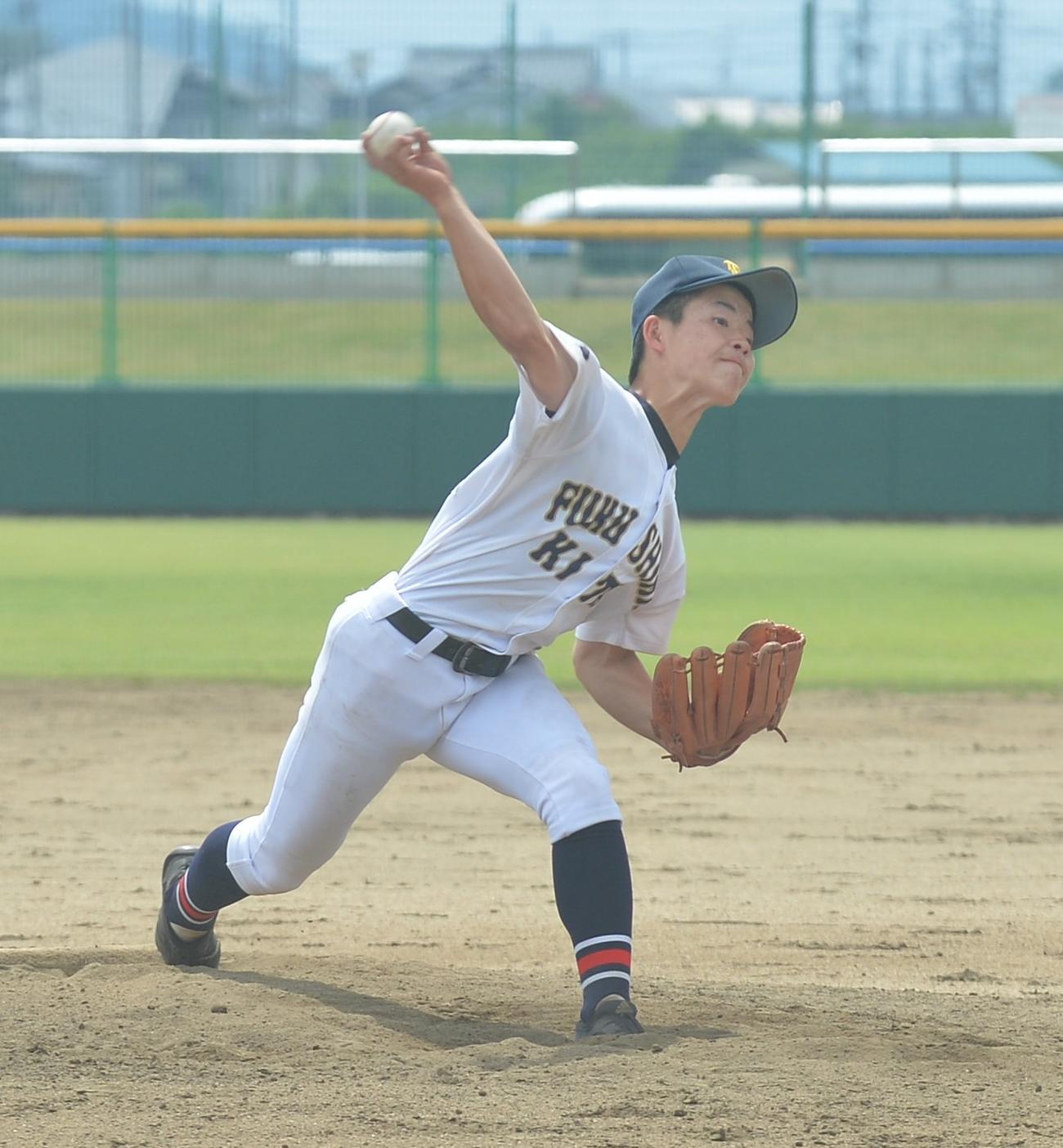 公式戦初完投の福島北・斎藤