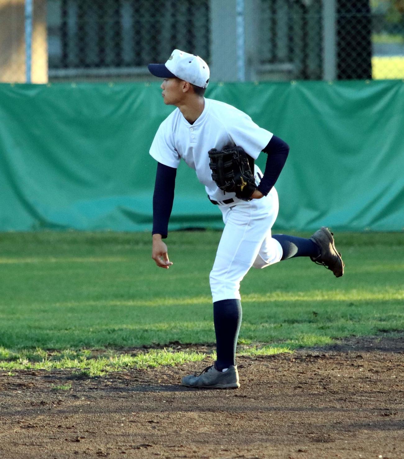 昨夏の甲子園交流試合で2安打2打点を挙げた帯広農の谷口（撮影・永野高輔）