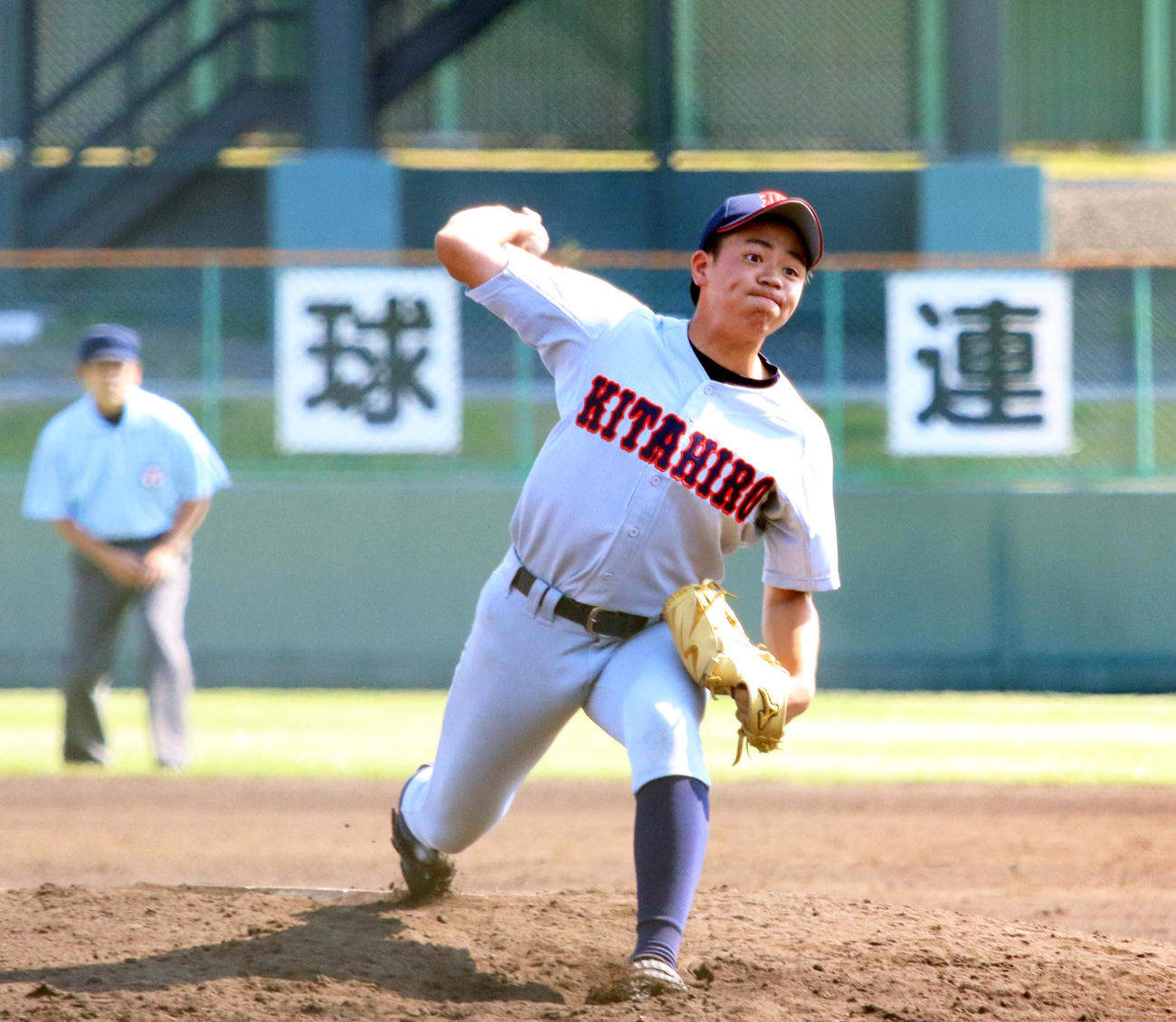 3回途中からリリーフし5回1／3を3安打無四球無失点と好投した北広島の甲斐（撮影・永野高輔）