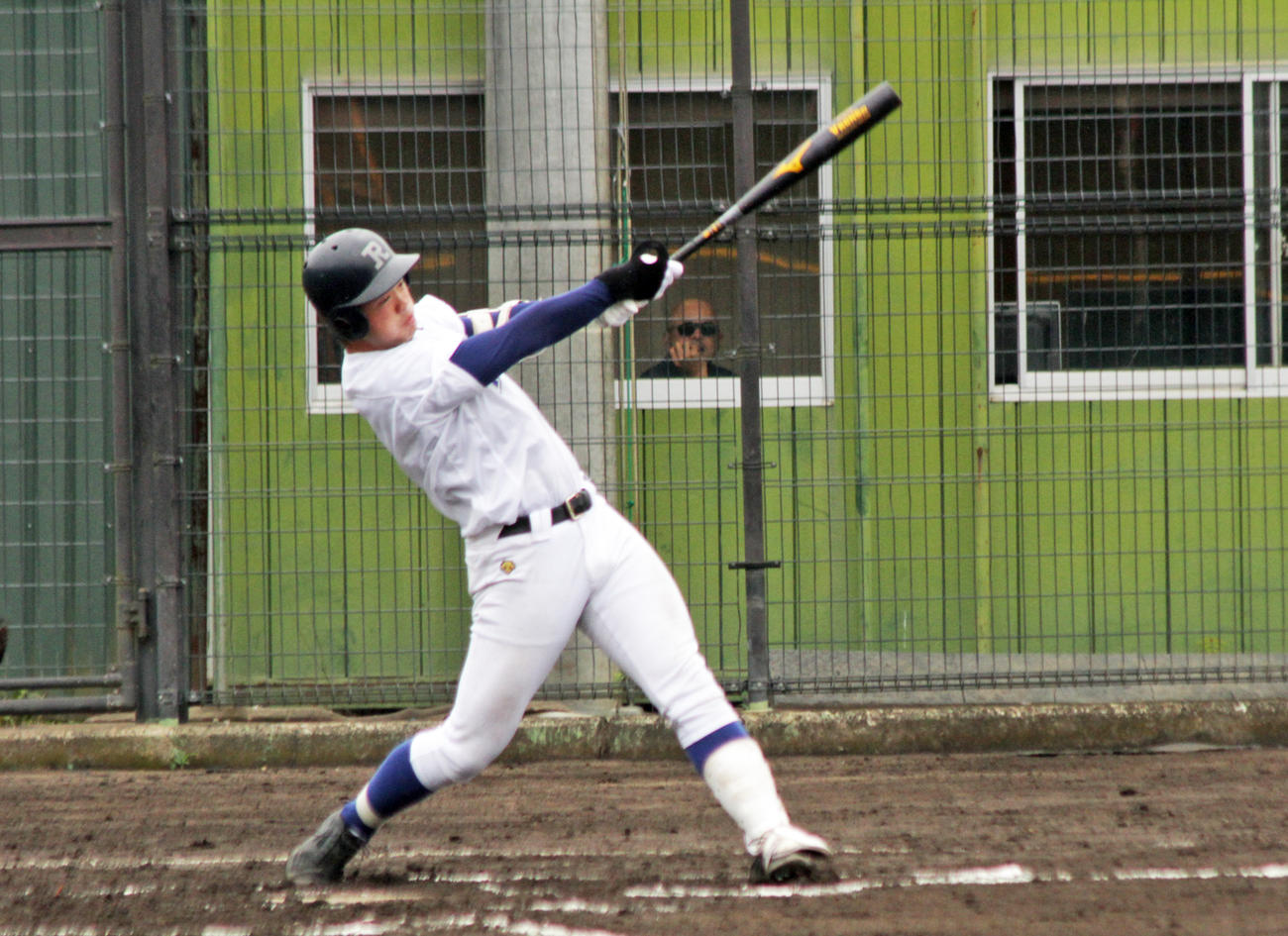 履正社の4番・松林克真内野手は力強いスイングで高知・森木から2安打を放つなど、4安打の活躍