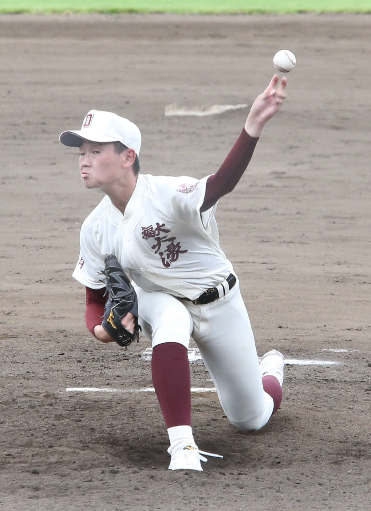 福岡大大濠対玄洋　5回1安打無失点と好投した福岡大大濠・森本（撮影・菊川光一）