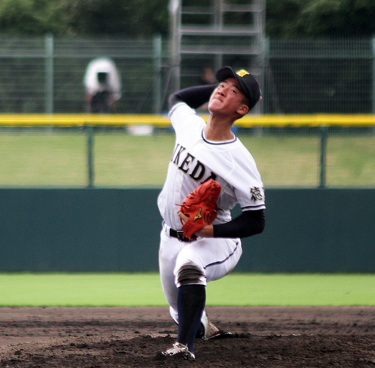 プロ注目の池田・篠原颯斗投手は徳島大会開幕戦の阿南高専戦に先発し、スカウトの前で完封勝ちを演じた