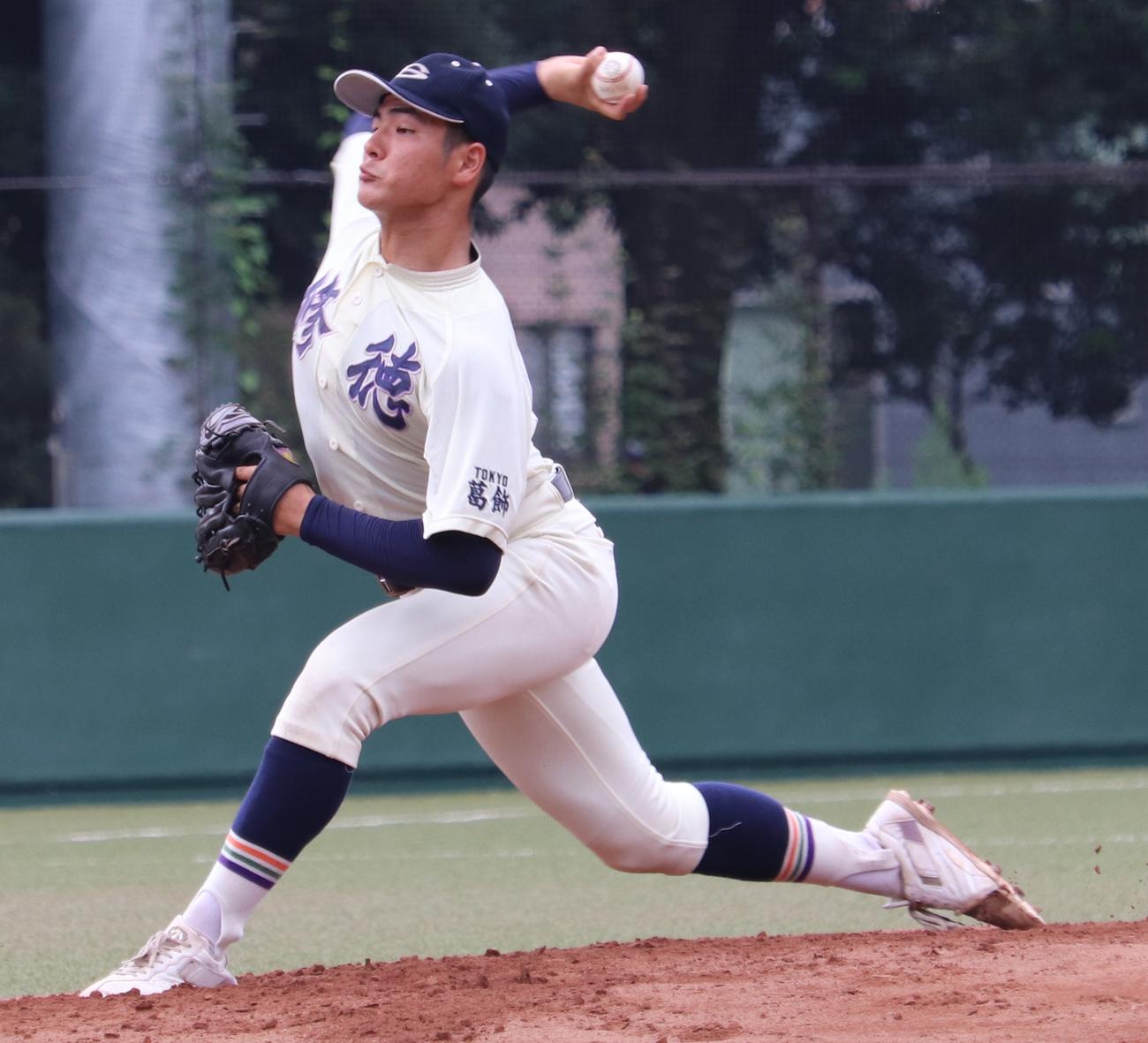 修徳対雪谷　散発5安打完封で勝利した修徳・床枝（撮影・古川真弥）