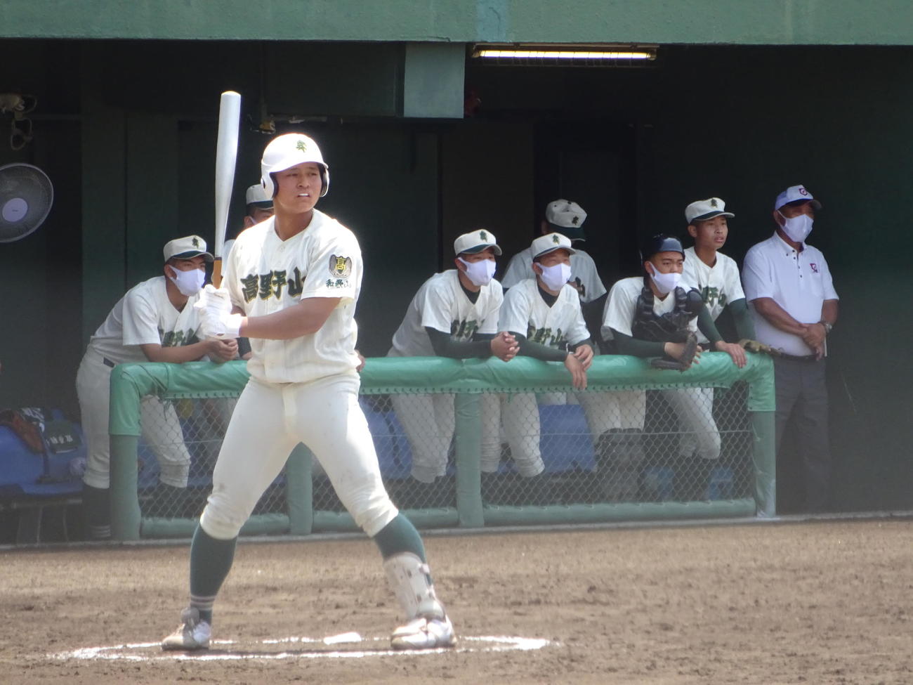 2打数1安打2打点で夏の初戦を終えた高野山・渡辺（撮影・加藤裕一）