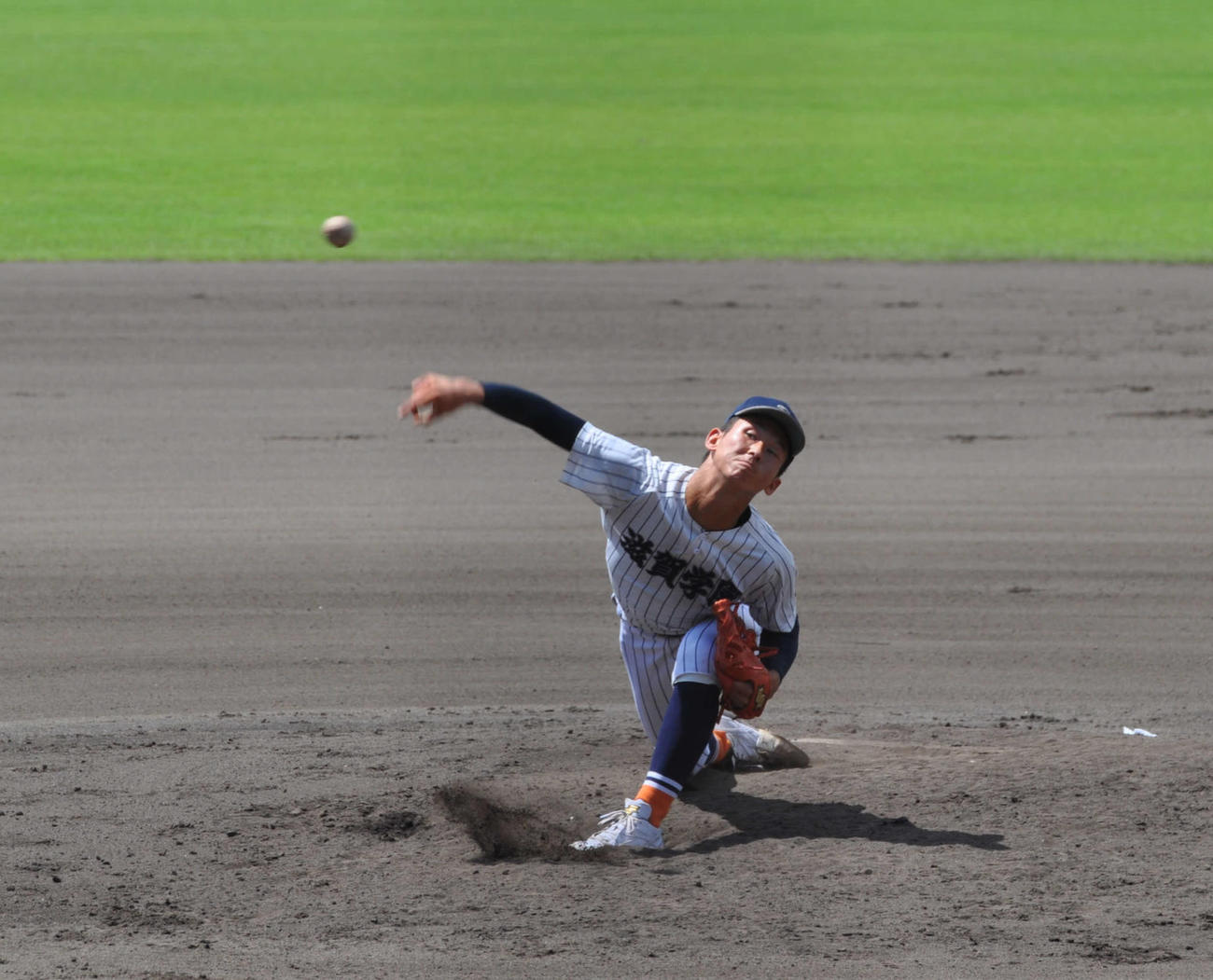 水口対滋賀学園　9回3失点で勝利した滋賀学園先発の阿字悠真