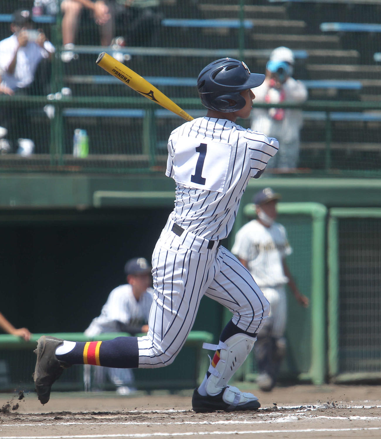 8－3の7回2死三塁に帝京長岡の代打・茨木が左翼柵越えの2ラン本塁打