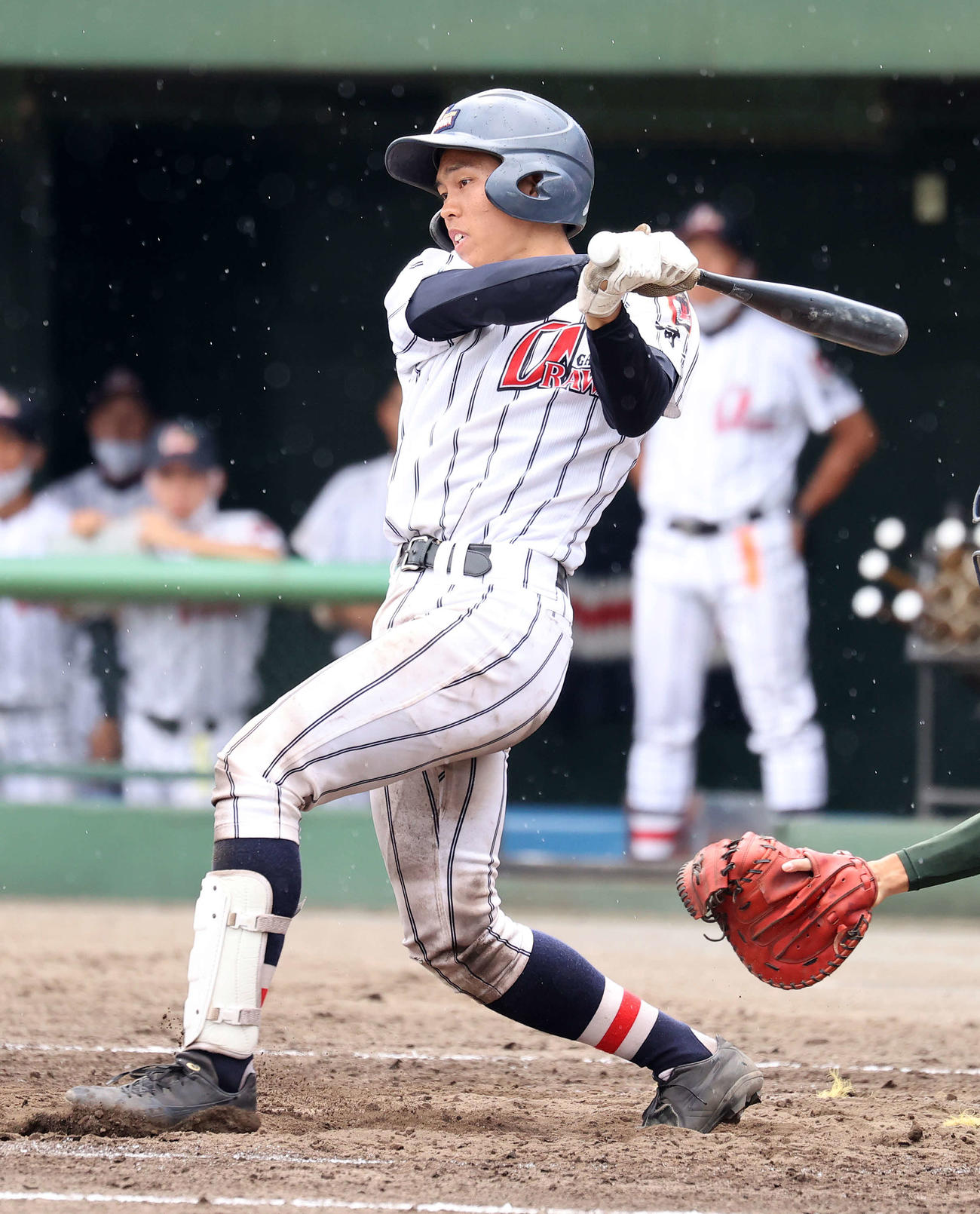 浦和学院対昌平　8回表浦和学院2死三塁、吉田瑞は左前適時打を放つ（撮影・鈴木正人）
