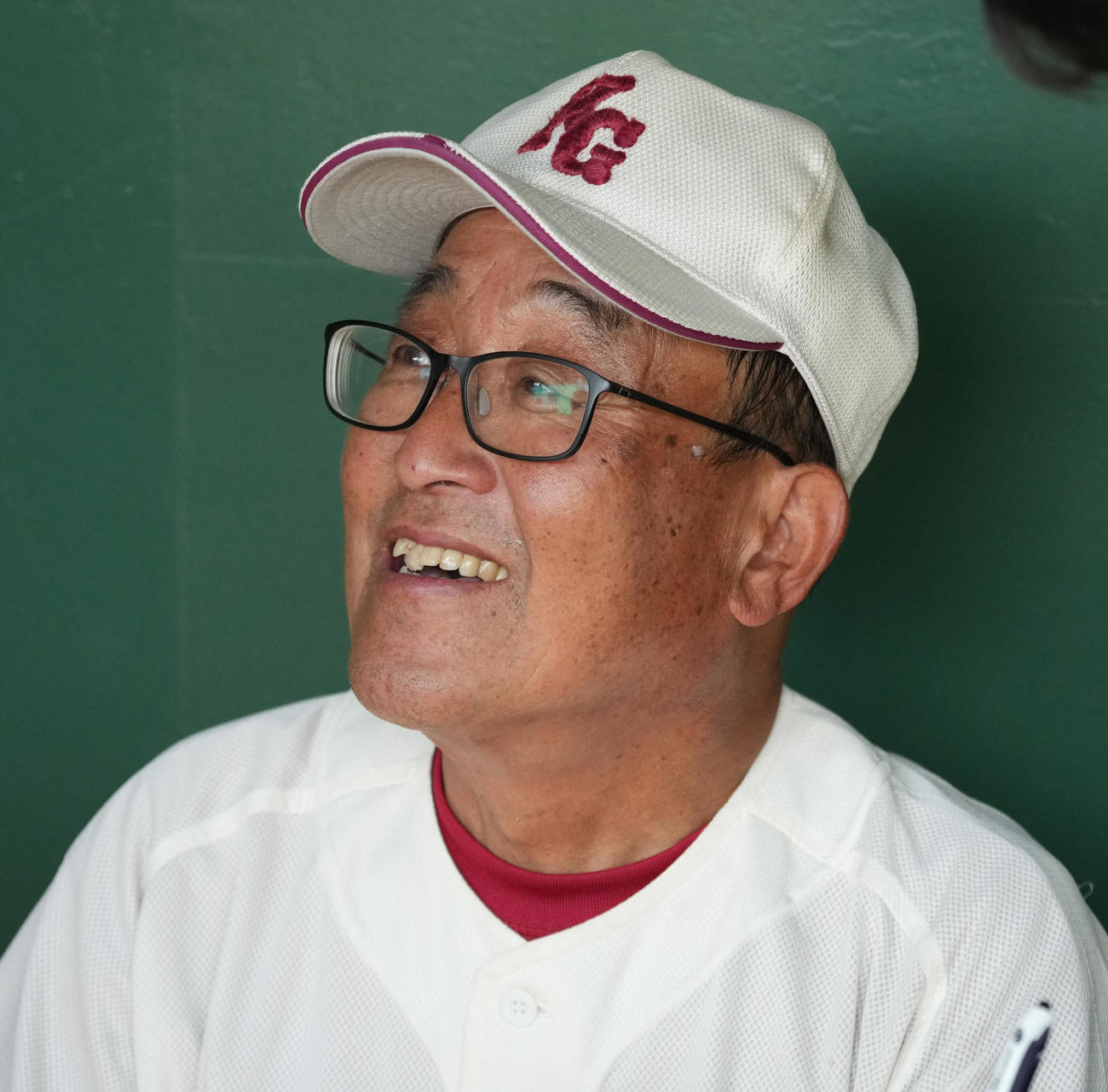 兵庫大会決勝　関西学院対神戸国際大付　試合後の取材に応じる関西学院・広岡正信監督（撮影・清水貴仁）