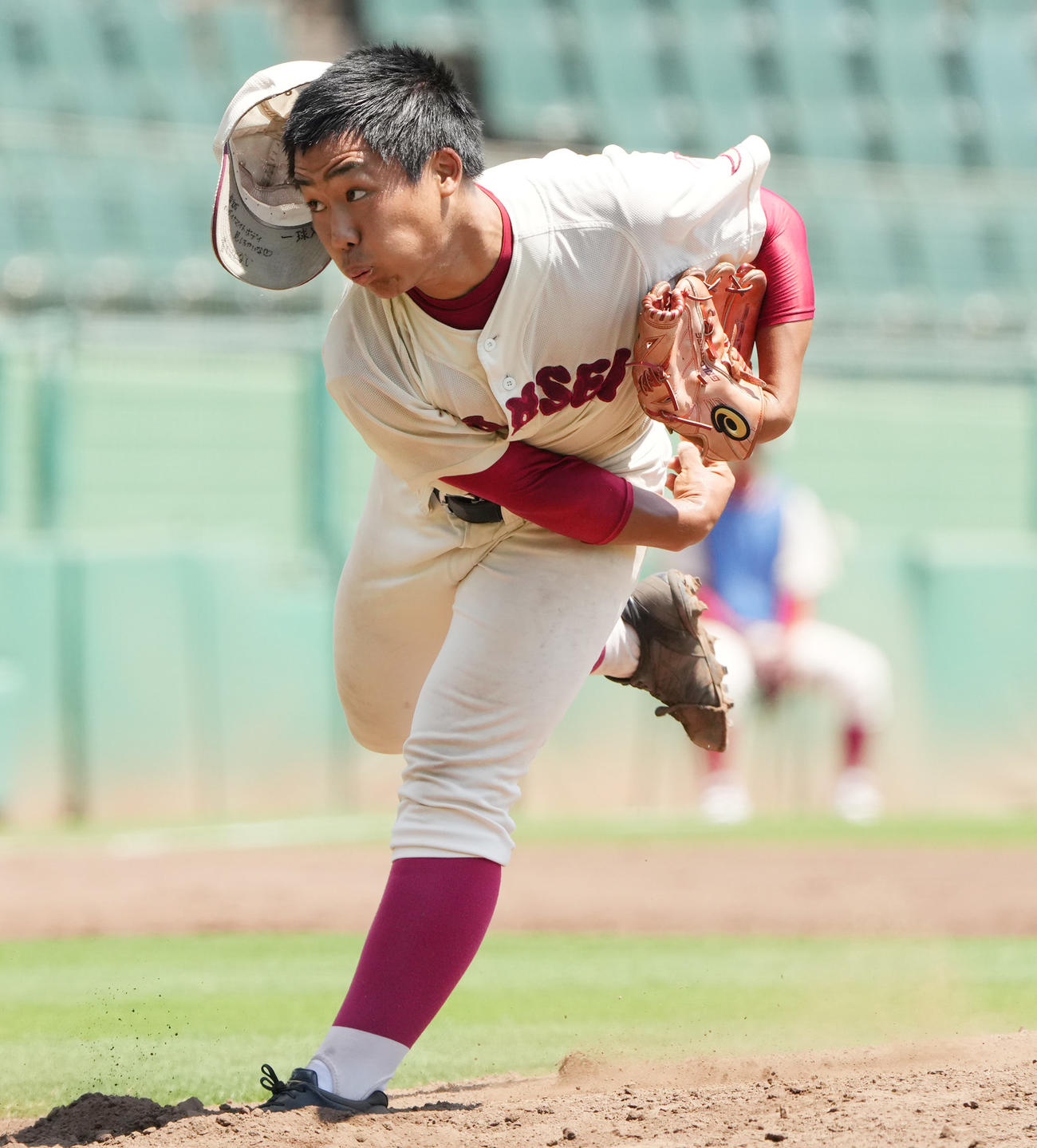 兵庫大会決勝　関西学院対神戸国際大付　先発する関西学院・山岡幸誠投手（撮影・清水貴仁）