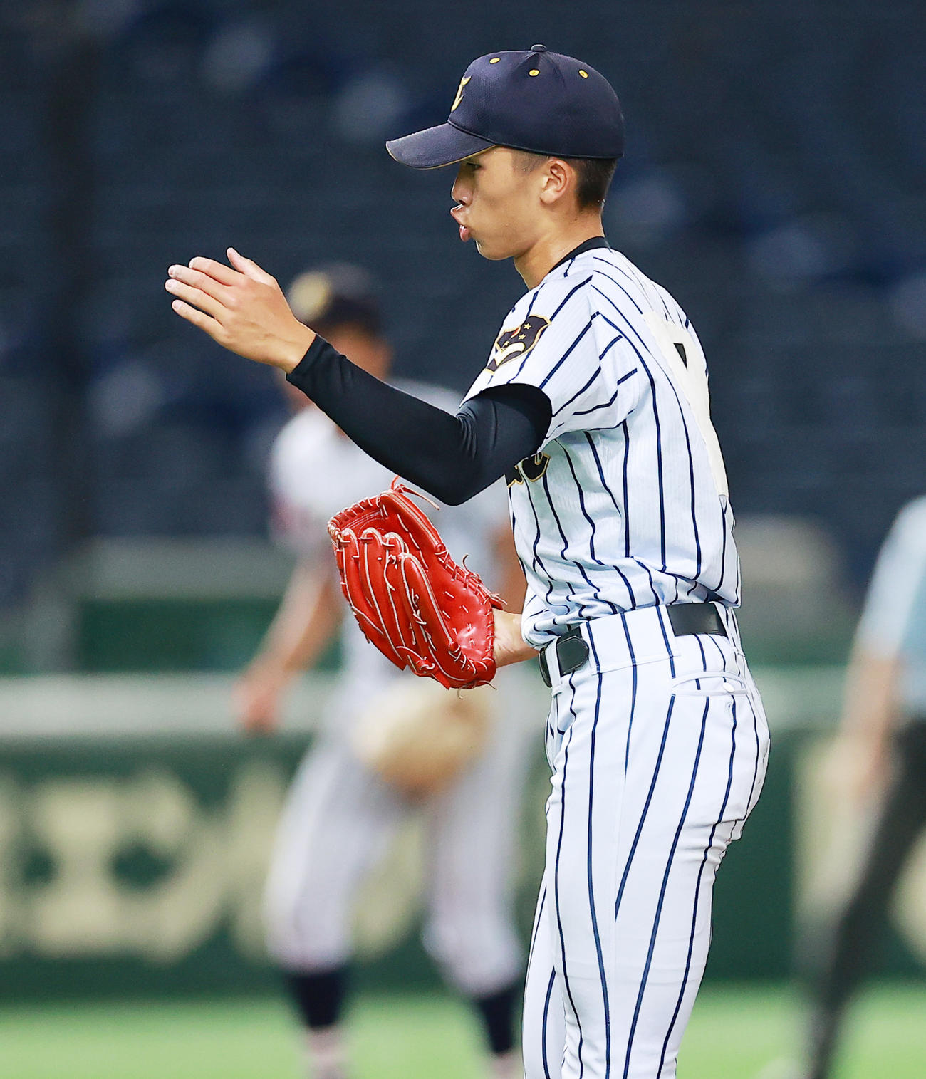 世田谷学園対東海大菅生　決勝進出を決め喜ぶ東海大菅生・本田（撮影・野上伸悟）