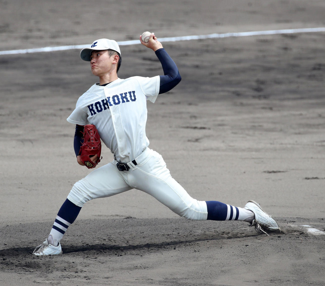 興国対大阪桐蔭　大阪桐蔭戦に先発する田坂（撮影・加藤哉）