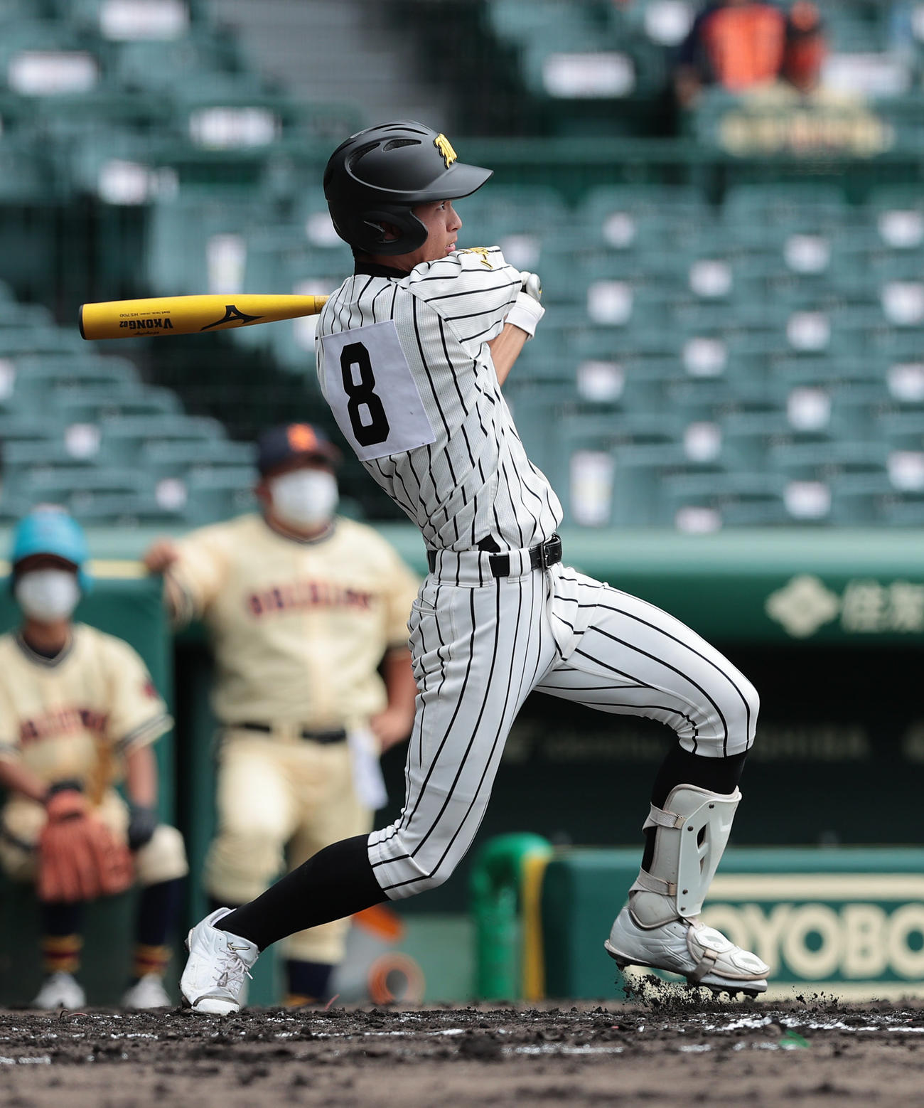 帯広農対ノースアジア大明桜　1回裏ノースアジア対明桜1死満塁、先制の左犠飛を放つ福溜（撮影・前田充）