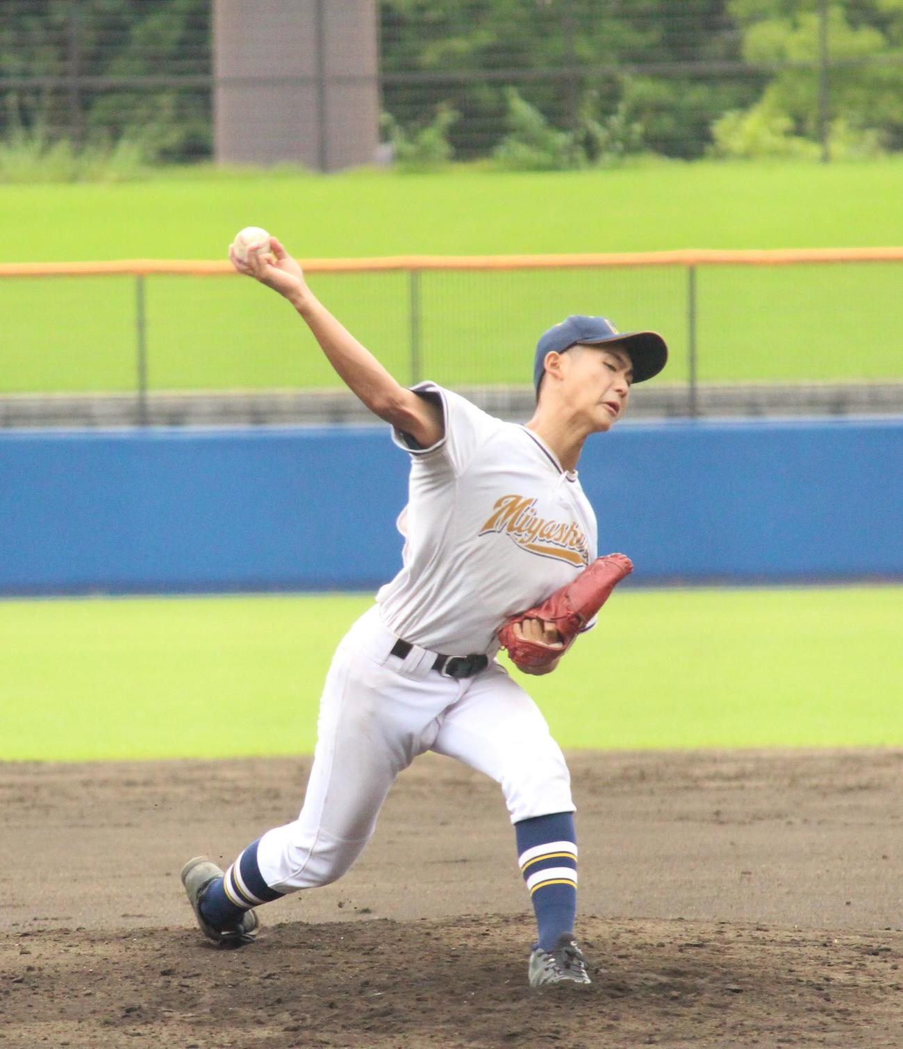 杉戸対宮代　先発し5回1失点にまとめた宮代・田中（撮影・保坂恭子）