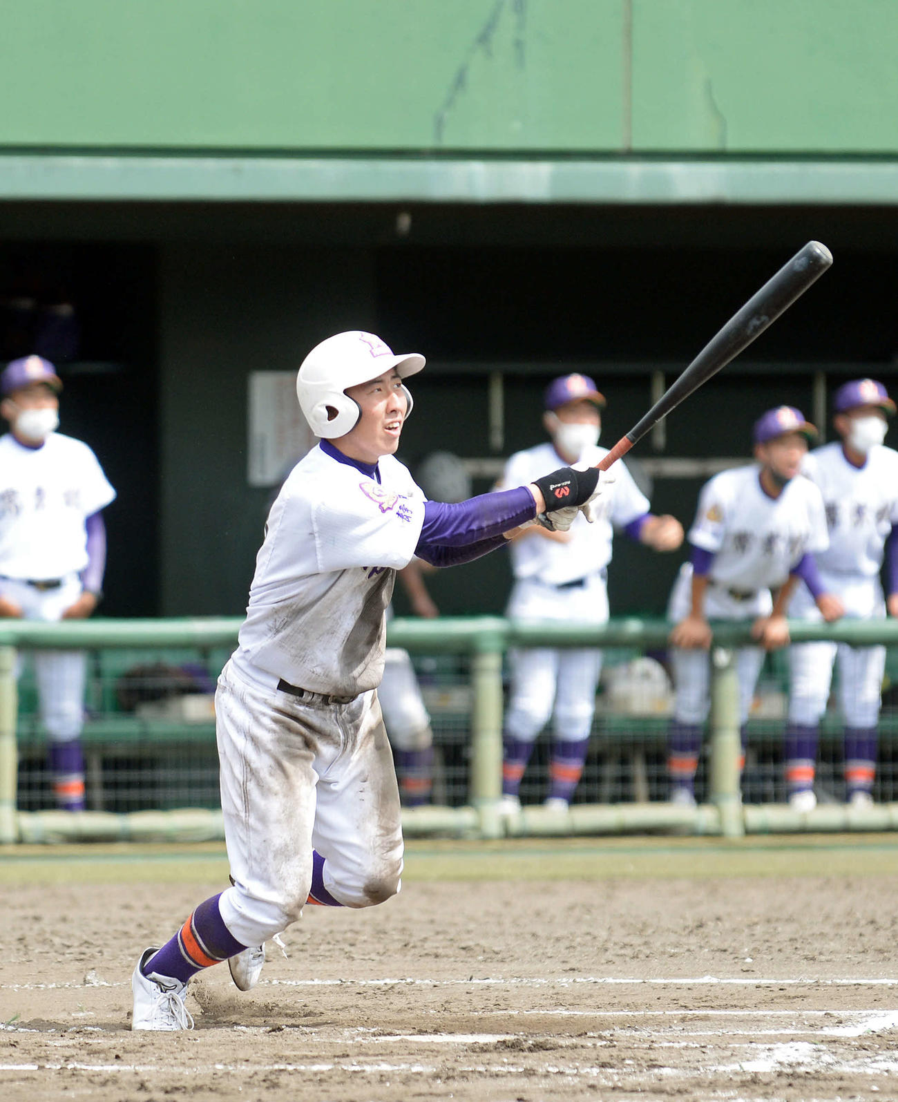 延長11回1死二塁で適時二塁打を放つ常葉大橘の松田内野手