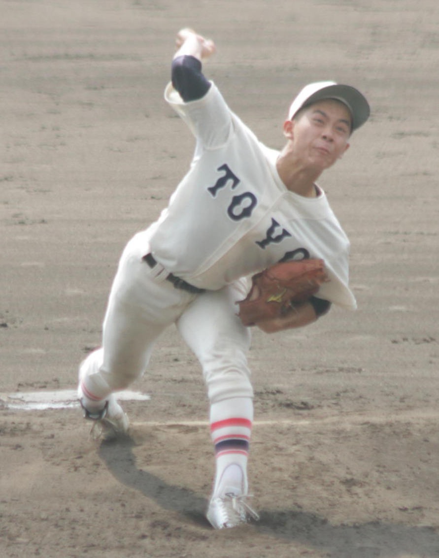 東洋大姫路の森健人投手が先発して力投した