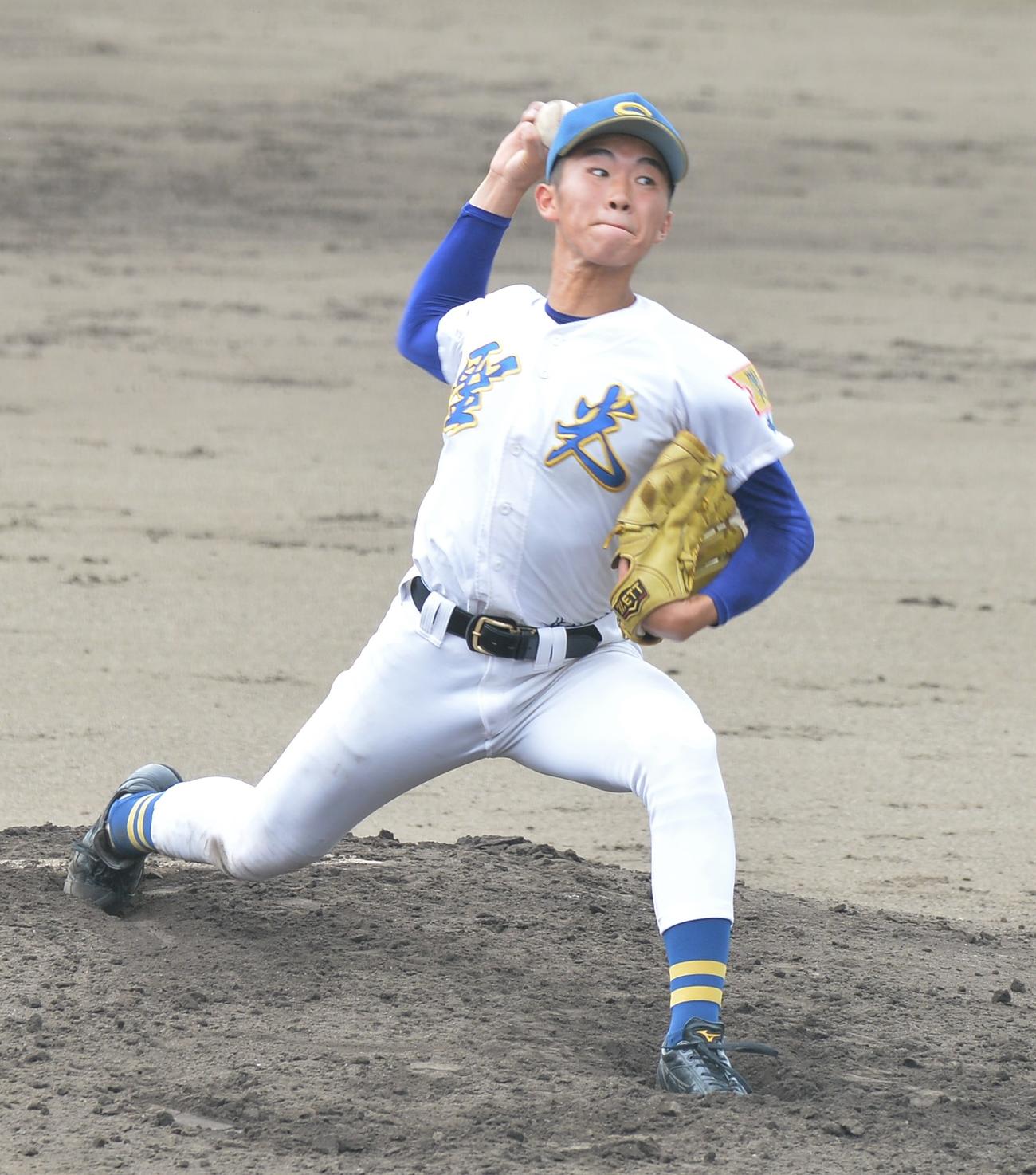 いわき光洋対聖光学院　先発した聖光学院・佐山（撮影・佐藤究）
