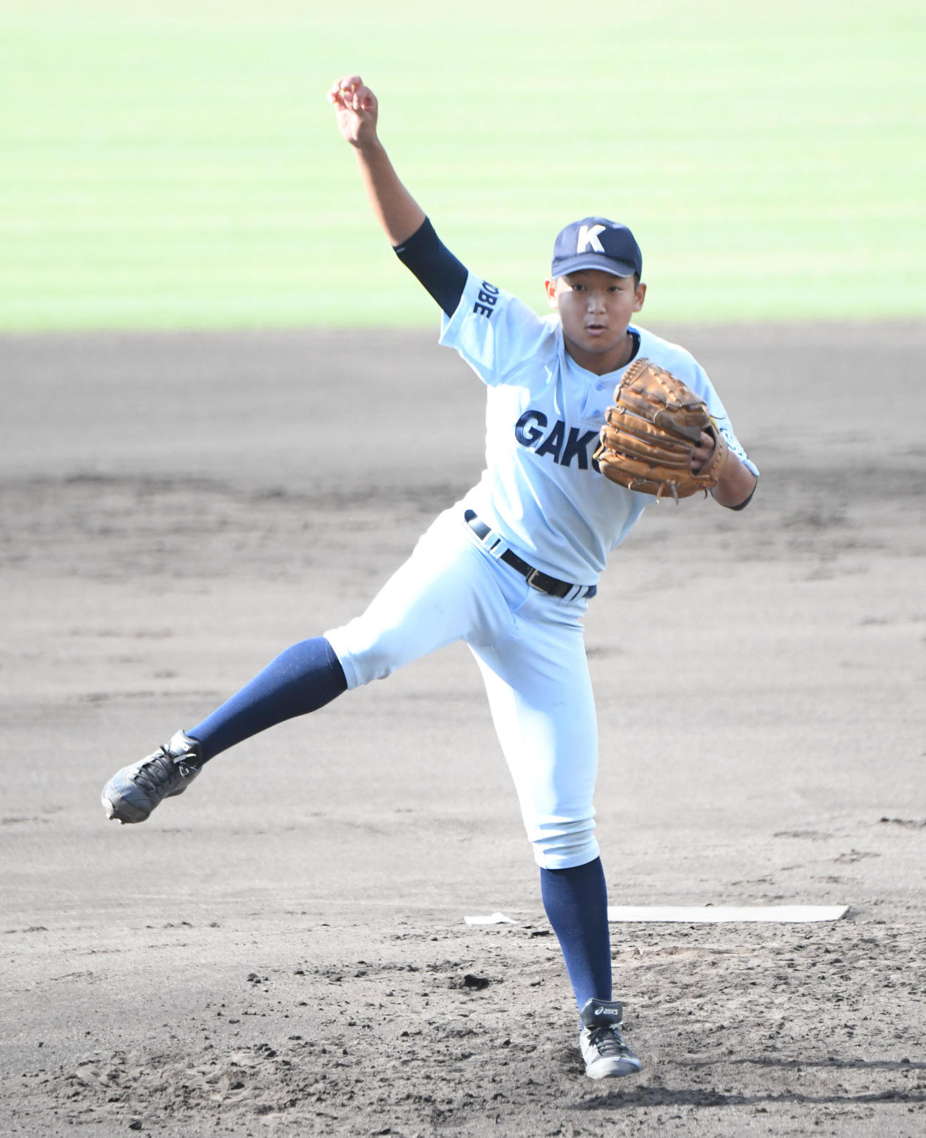 神戸学院大付対市和歌山　神戸学院大付先発の小林大雅（撮影・滝沢美穂子）