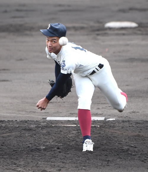 塔南対大阪桐蔭 大阪桐蔭先発の前田悠伍(撮影・滝沢美穂子)