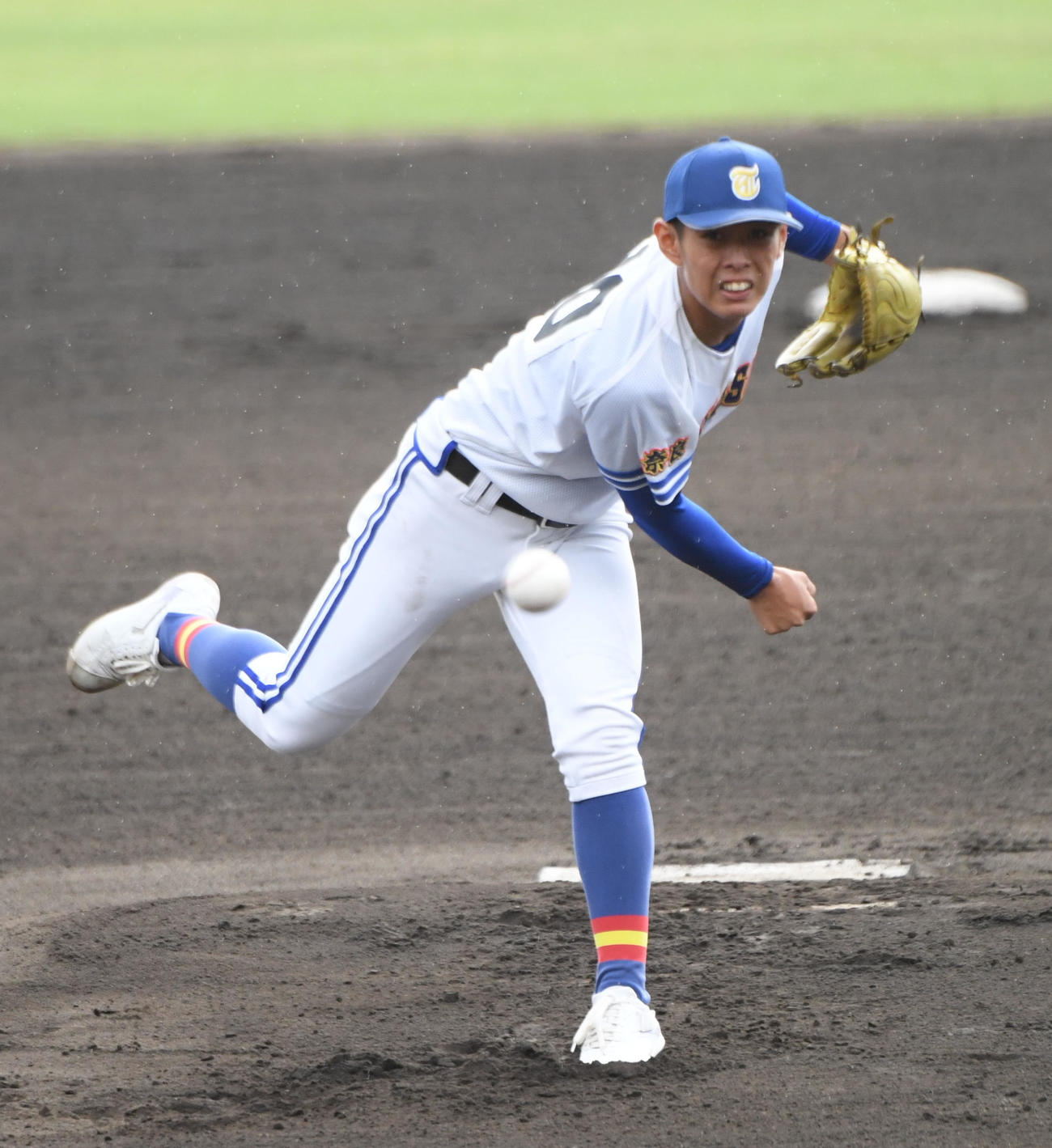 金光大阪対高田商　高田商先発の中村真実（撮影・滝沢美穂子）