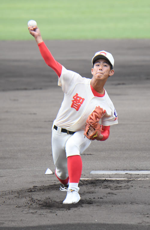 東洋大姫路対智弁学園　智弁学園先発の大坪廉（撮影・滝沢美穂子）