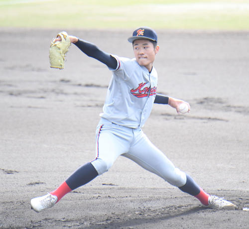 履正社対京都国際　京都国際先発の森下瑠大（撮影・滝沢美穂子）