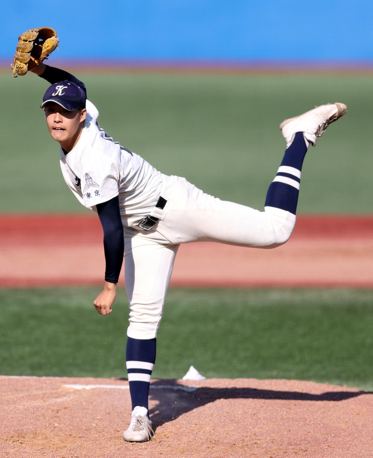 国学院久我山対日大三　国学院久我山先発の渡辺（撮影・狩俣裕三）
